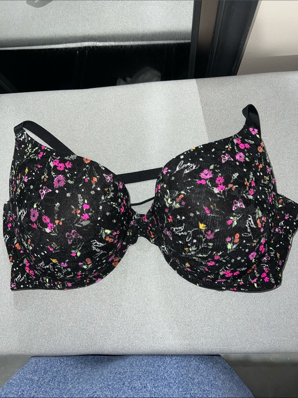Victoria’s Secret Pink Wear Everywhere Push-up convertible bra in Black Floral